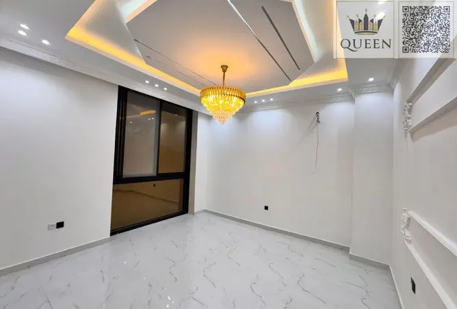 131100251 - Property Image 3