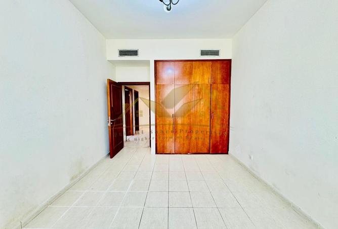 64406296 - Property Main Image