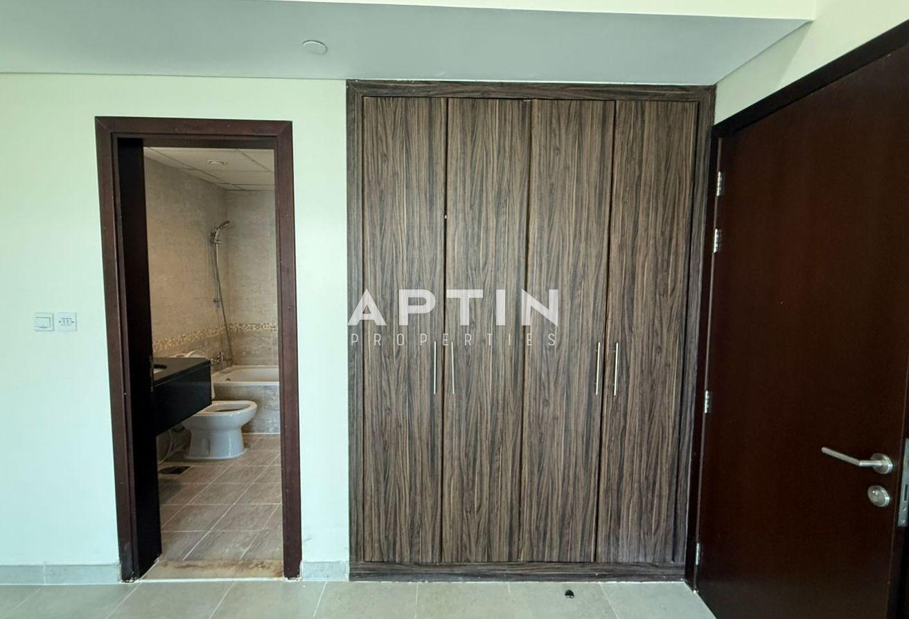 Well-Planned 1BHK | 2 Baths | Balcony | Mazaya 5 photo 10