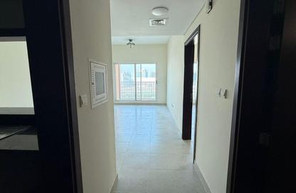Apartment - 1 Bedroom - 2 Bathrooms for rent in Mazaya 5 - Queue Point - Liwan - Dubai Land - Dubai