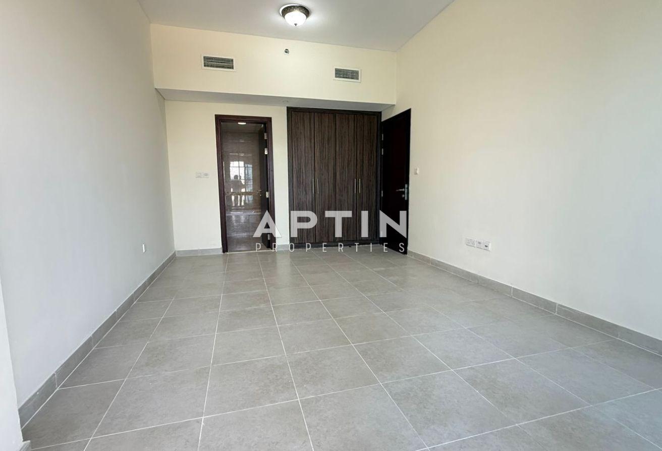 Well-Planned 1BHK | 2 Baths | Balcony | Mazaya 5 photo 4