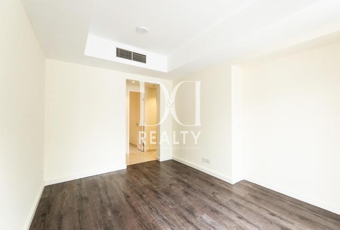 83212491 - Property Image 2