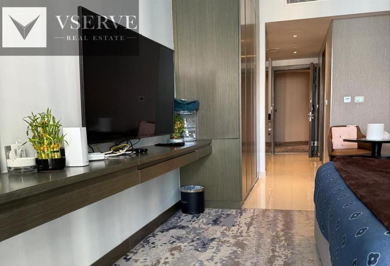 Skyline Elegance | Canal View | Prime Location photo 5