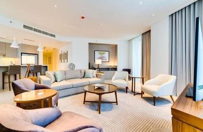 Apartment - 3 Bedrooms - 4 Bathrooms for sale in Vida Hotel - The Hills - Dubai