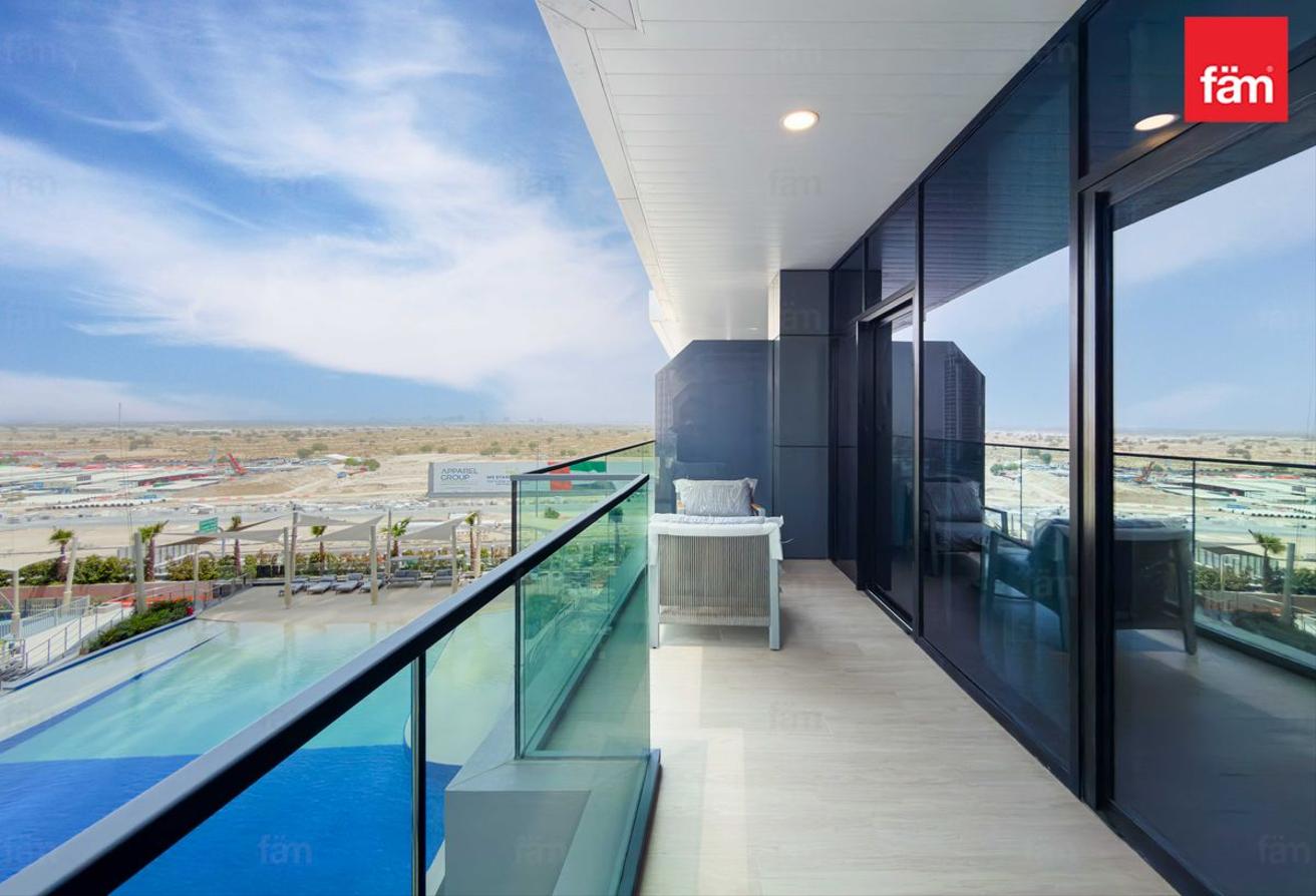 1 Bedroom | Fully Furnished | Mid Floor | Vacant photo 18