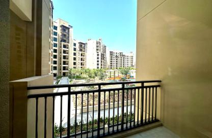 Apartment - 3 - 4 for sale in Lamaa Building 4 - Lamaa - Madinat Jumeirah Living - Umm Suqeim 3 - Umm Suqeim - Dubai