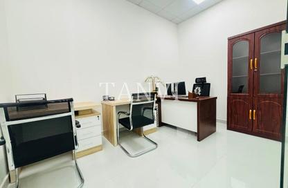 Office Space - Studio - 1 for rent in Red Avenue - Al Garhoud - Dubai