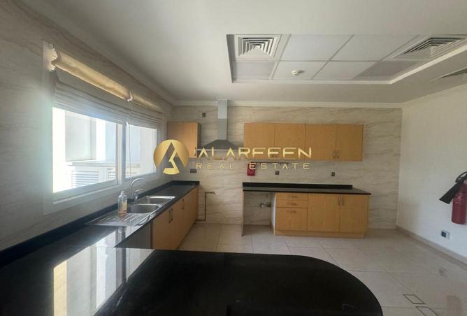 97393955 - Property Image 3