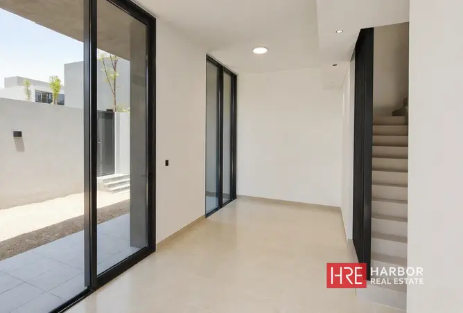 104681999 - Property Image 2