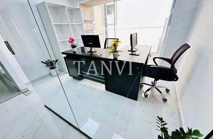 Office Space - Studio - 1 Bathroom for rent in Reem Residency - Al Karama - Dubai