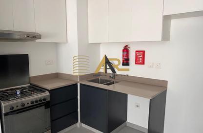 Apartment - 2 Bedrooms - 3 Bathrooms for rent in The Link - East Village - Aljada - Sharjah