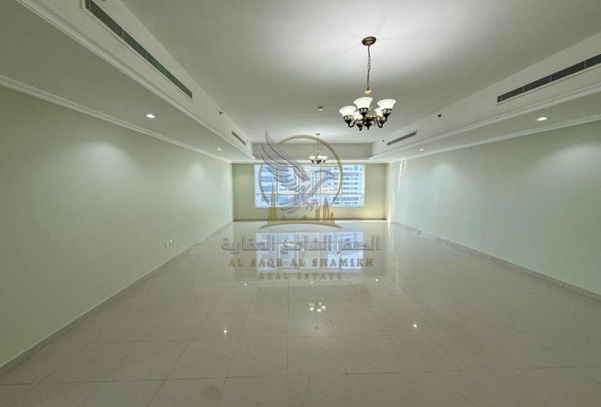 124732554 - Property Main Image