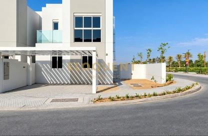 Townhouse - 4 - 5 for rent in Arabella Townhouses 3 - Arabella Townhouses - Mudon - Dubai