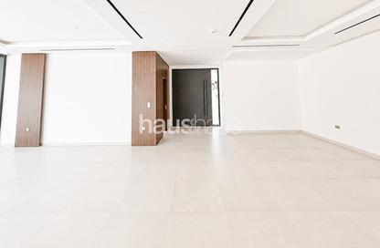 Villa - 5 Bedrooms - 7 Bathrooms for rent in The Centro - The Villa - Dubai
