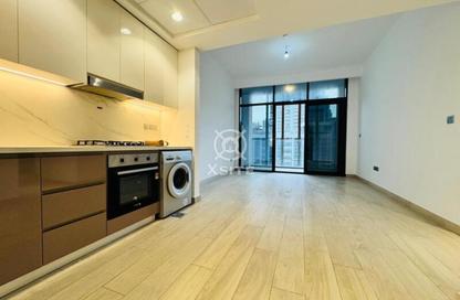 Apartment - 2 Bedrooms - 2 Bathrooms for rent in Azizi Riviera 40 - Azizi Riviera - Meydan One - Meydan - Dubai