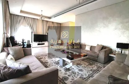 فيلا - 5 غرف نوم - 6 حمامات للبيع في الشارقة جاردن سيتي - الشارقة