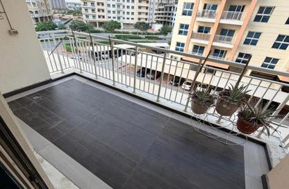Apartment - 1 Bedroom - 2 Bathrooms for rent in Mazaya 6 - Queue Point - Liwan - Dubai Land - Dubai