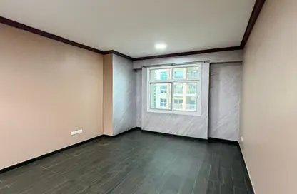 Apartment - 1 Bedroom - 2 Bathrooms for rent in Mazaya 6 - Queue Point - Liwan - Dubai Land - Dubai