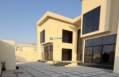 Villa - 5 - 6 for rent in Al Aweer - Dubai