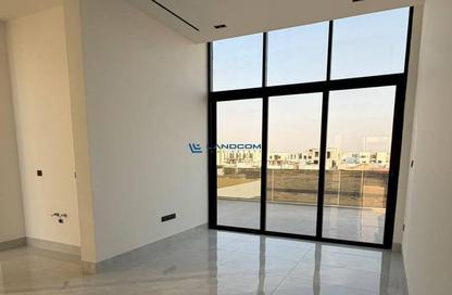 Villa - 5 - 6 for rent in Al Aweer - Dubai