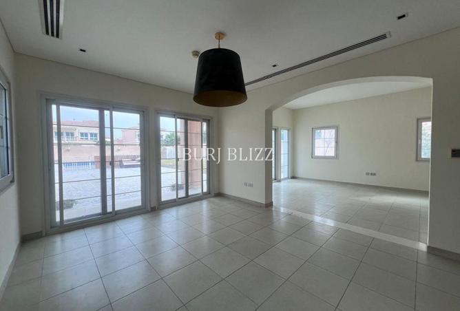 60132273 - Property Image 2