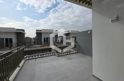 Townhouse - 3 Bedrooms - 3 Bathrooms for sale in Camelia - Damac Hills 2 - Dubai