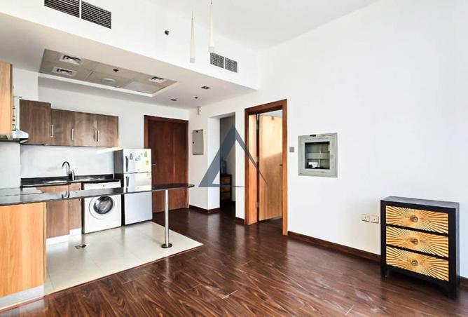 60517065 - Property Image 2