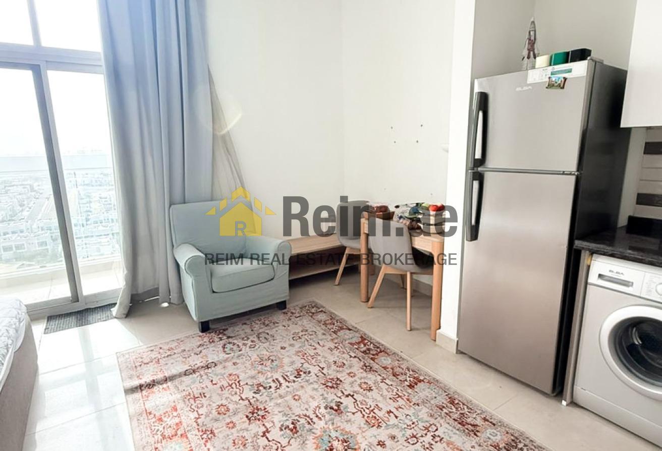 Chiller Free | High Floor | Spacious Studio photo 2