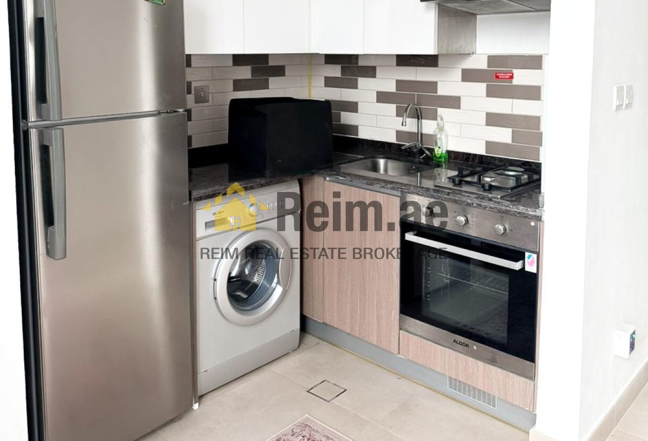 Chiller Free | High Floor | Spacious Studio photo 5