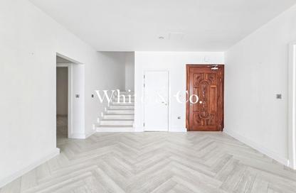 Villa - 5 Bedrooms - 6 Bathrooms for rent in Palma Residences - Palm Jumeirah - Dubai