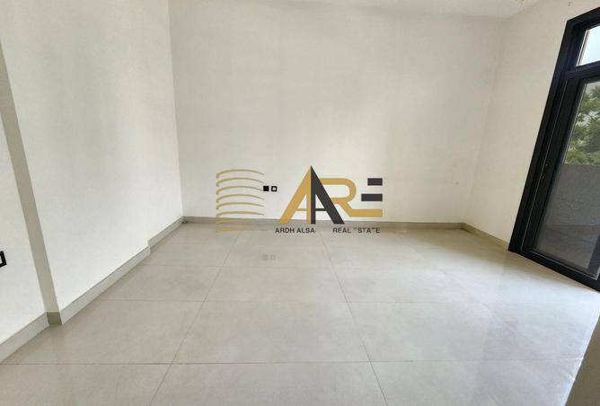 126585979 - Property Image 3