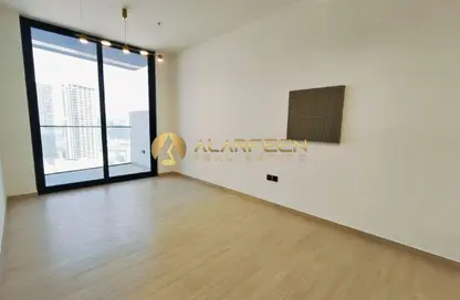 Apartment - 1 Bedroom - 2 Bathrooms for rent in Binghatti Crest - District 13 - Jumeirah Village Circle - Dubai