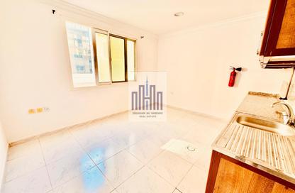 Apartment - Studio - 1 Bathroom for rent in Fire Station Road - Muwaileh - Sharjah Apartment - Studio - 1 Bathroom for rent in Fire Station Road - Muwaileh - Sharjah