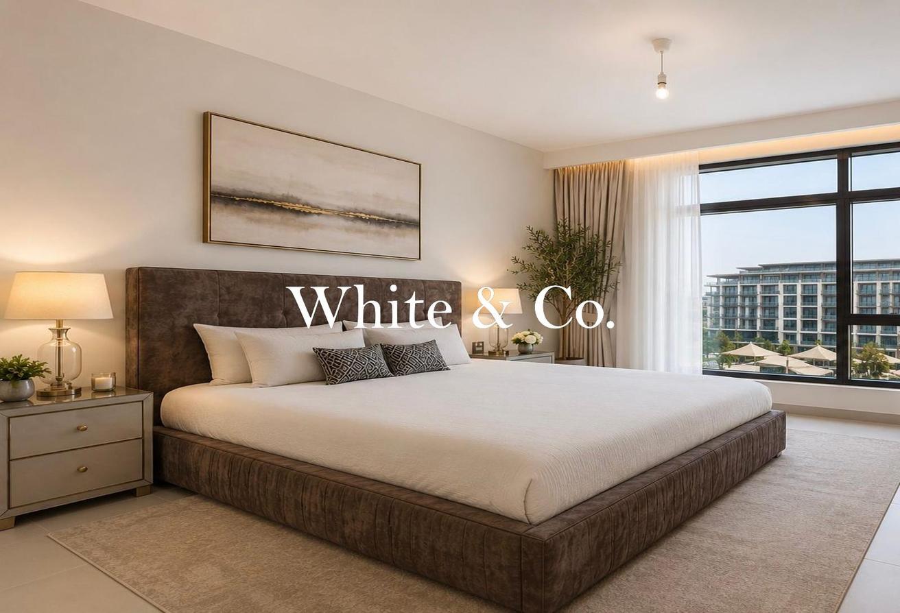 FULLY FURNISHED | LARGE LAYOUT | AVAILABLE NOW photo 5