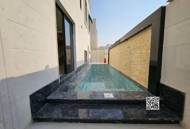 135627456 - Property Image 3