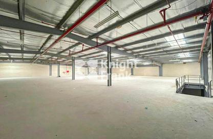 Warehouse - Studio for rent in Dubai Investment Park 2 (DIP 2) - Dubai Investment Park (DIP) - Dubai