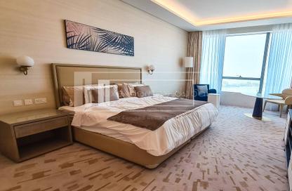 Apartment - Studio - 1 for sale in The Palm Tower - Palm Jumeirah - Dubai