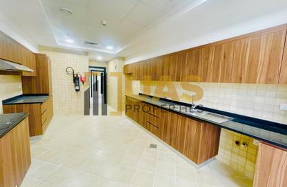 Apartment - 3 Bedrooms - 5 Bathrooms for rent in Escape Tower - Business Bay - Dubai