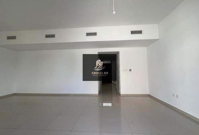 79382759 - Property Image 3