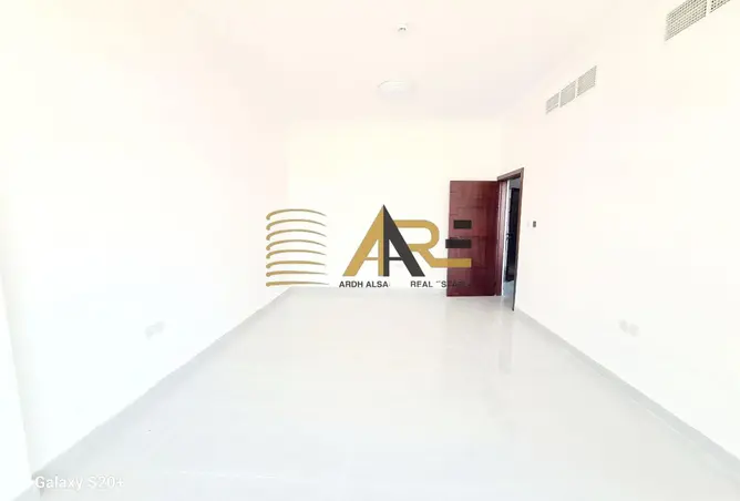 117269054 - Property Image 3