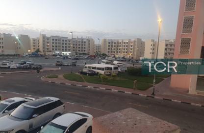 شقة - غرفة نوم - 2 حمامات للايجار في H03 - طراز الصين - المدينة العالمية - دبي شقة - غرفة نوم - 2 حمامات للايجار في H03 - طراز الصين - المدينة العالمية - دبي