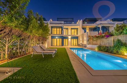 Villa - 5 - 6 for sale in Palma Residences - Palm Jumeirah - Dubai