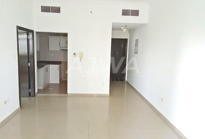 70272539 - Property Image 2