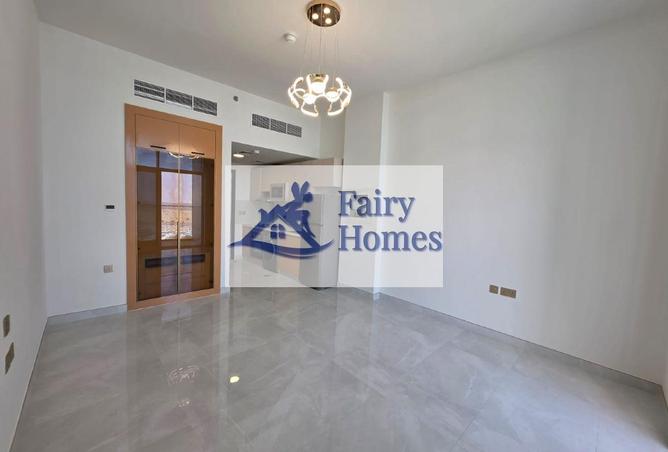 73853360 - صورة العقار 2