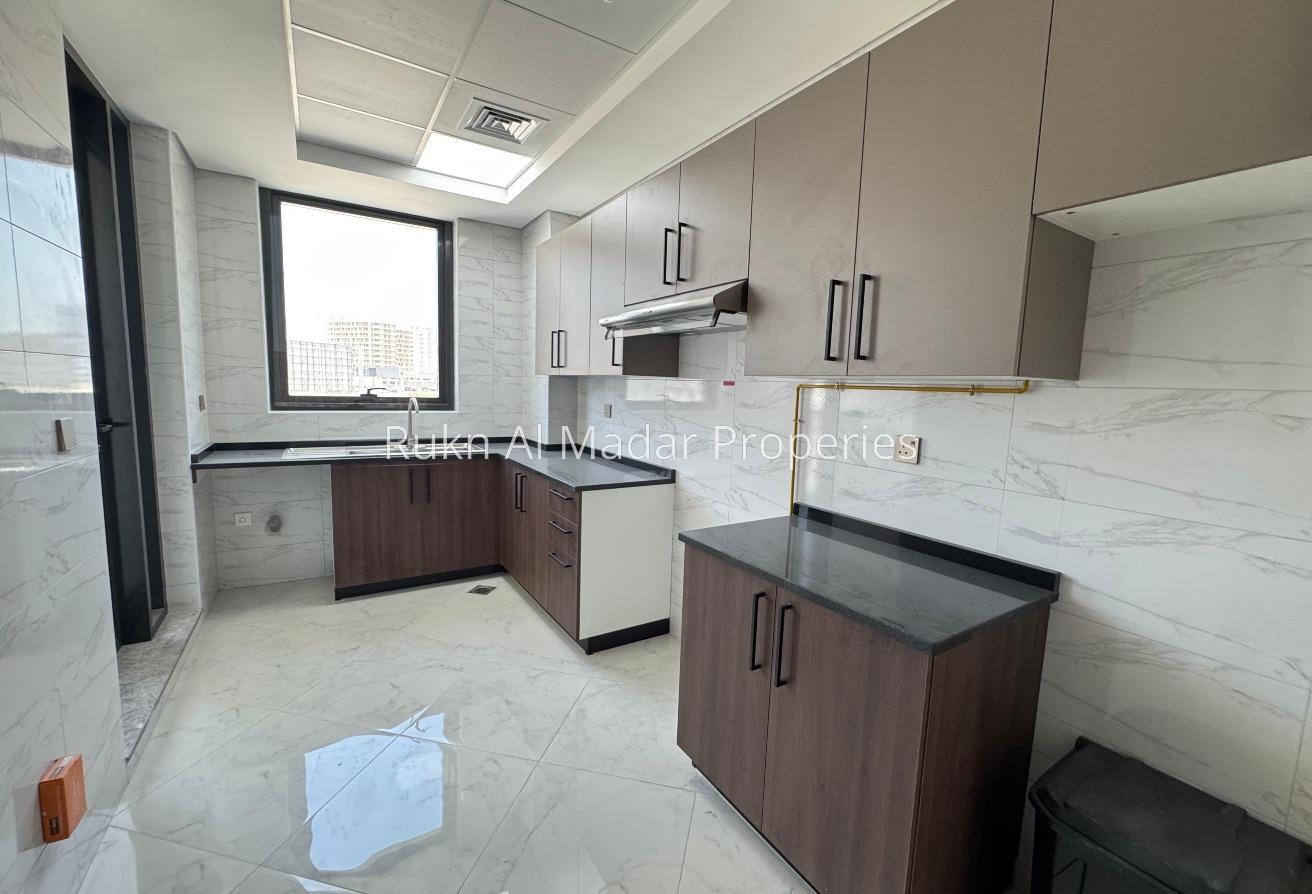 3 BR+Maid |110k|Landmark View| Free Parking photo 5
