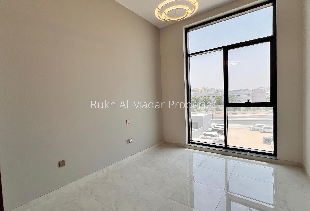 3 BR+Maid |110k|Landmark View| Free Parking photo 12