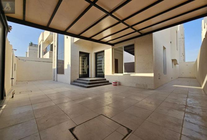 81109536 - Property Image 2