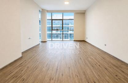 Apartment - 2 - 3 for rent in Golf Terrace A - Golf Terrace - Golf Town - Damac Hills - Dubai Apartment - 2 - 3 for rent in Golf Terrace A - Golf Terrace - Golf Town - Damac Hills - Dubai