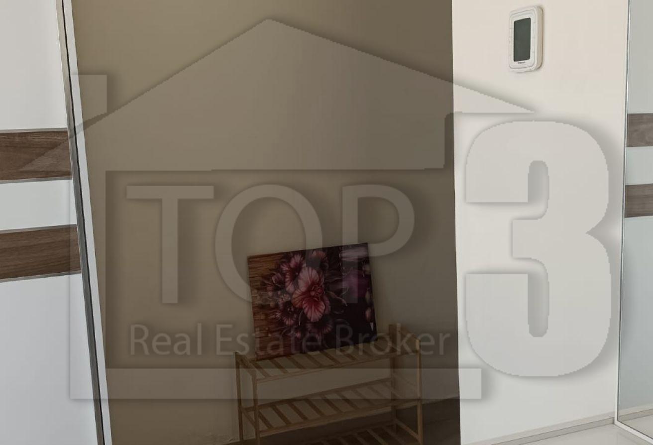 Furnished One BHK With Balcony With Full Lake View photo 11