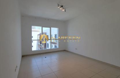 Apartment - 1 Bedroom - 2 Bathrooms for rent in Oxford Building - District 14 - Jumeirah Village Circle - Dubai
